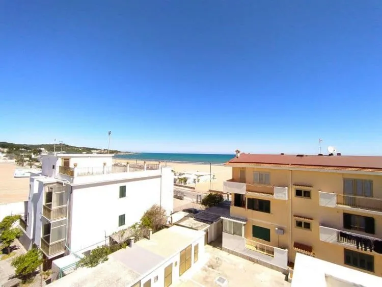 Bilocale vista mare vieste Michelangelo